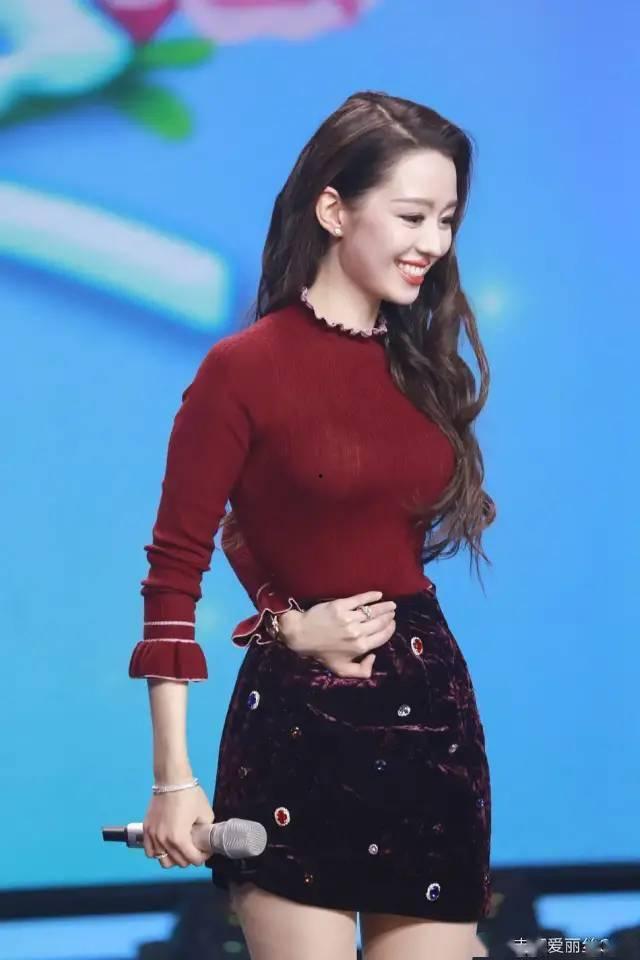 吉娜微博爆料最新消息,揭秘娱乐圈惊人内幕！